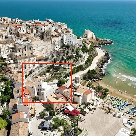 Гостевой дом Palazzo San Rocco Residenza Gentilizia Сперлонга
